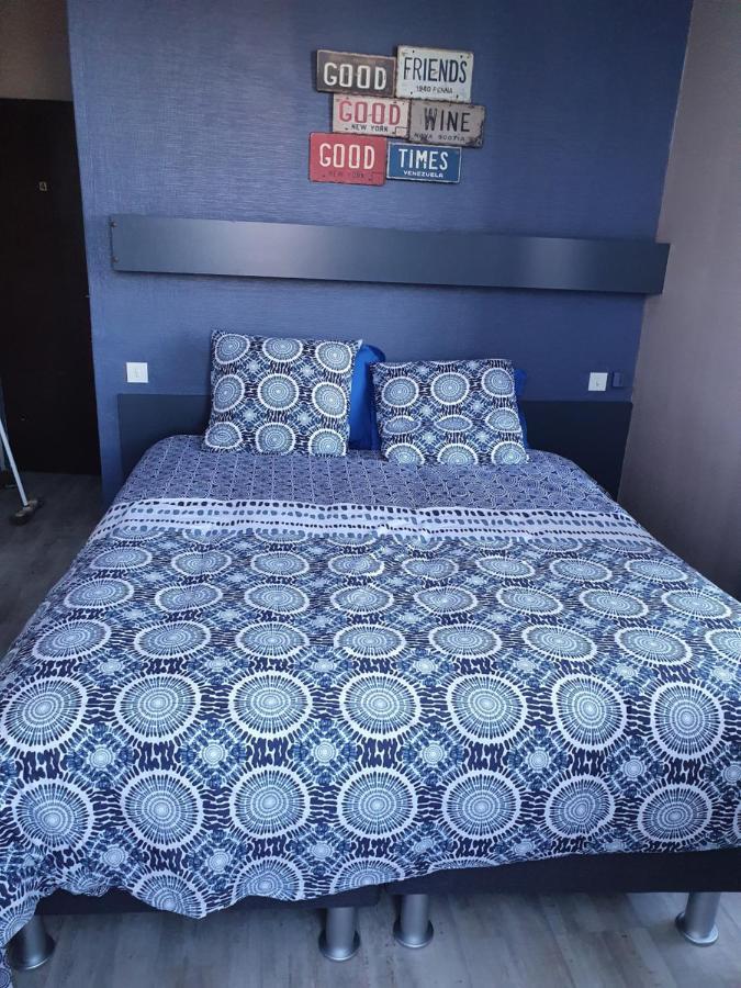 Buxy Caveau Du Rond Point מראה חיצוני תמונה