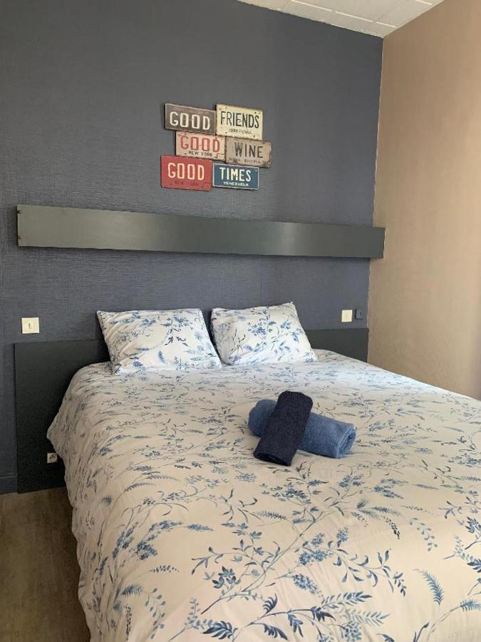 Buxy Caveau Du Rond Point מראה חיצוני תמונה